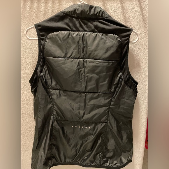 Nike running vest - Black - Picture 2 of 5